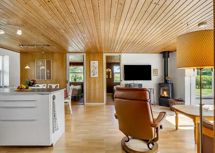 Casa vacanze 3 Bedroom Stunning In Sydals Skovmose